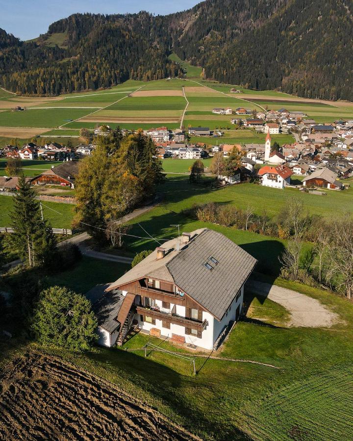 Oberlechnerhof Bed & Breakfast Rasun di Sopra Exterior foto