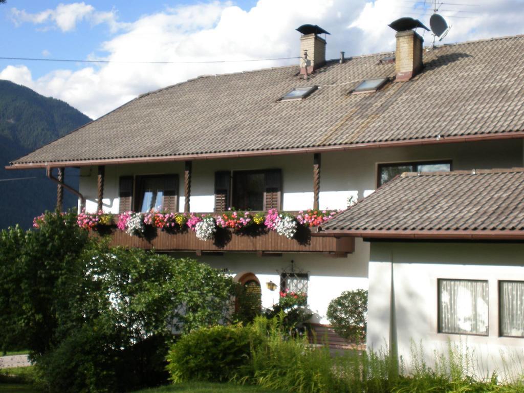 Oberlechnerhof Bed & Breakfast Rasun di Sopra Exterior foto