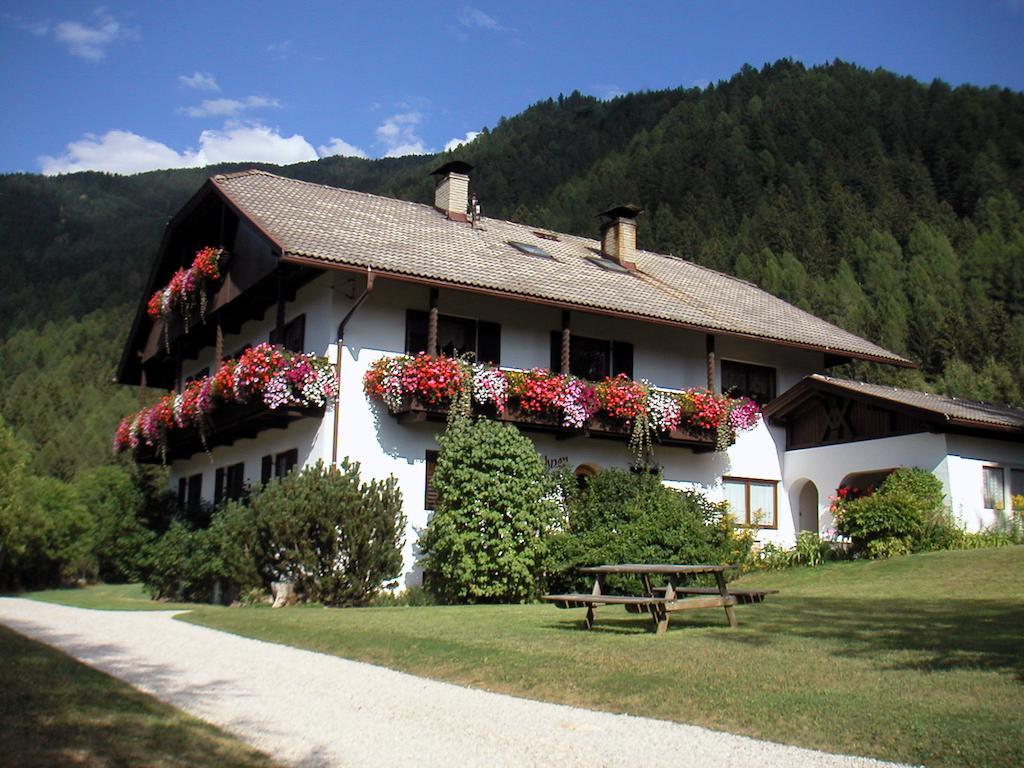 Oberlechnerhof Bed & Breakfast Rasun di Sopra Exterior foto