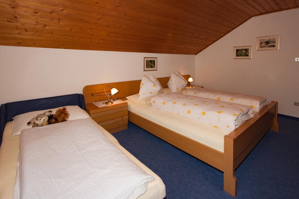 Oberlechnerhof Bed & Breakfast Rasun di Sopra Exterior foto